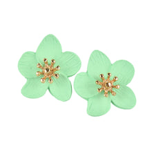 Load image into Gallery viewer, THSE1072: Green: Flower Petals Earrings
