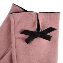 Load image into Gallery viewer, THSG1085: Pink: Flat Bow Gloves
