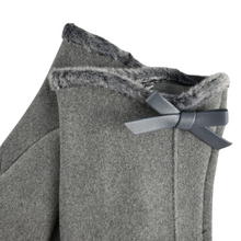 Load image into Gallery viewer, THSG1100: Grey: Faux Fur Trim Bow Gloves
