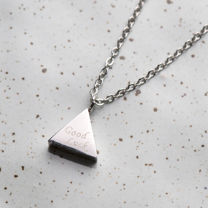 THSJ1085: Pyramid - Good Luck: Silver