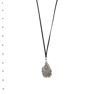 THSJ1166: Silver: Peacock Feather Pendant: Suede Leather Necklace