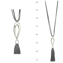 Load image into Gallery viewer, THSJ1194X:Grey: Oval Frame Pendant Necklace
