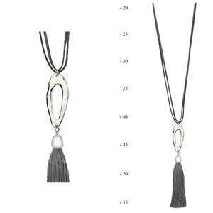 THSJ1194X:Grey: Oval Frame Pendant Necklace