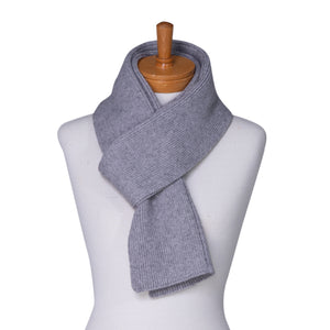 THSS2433: Grey: Twisted Rib Stitch Scarf