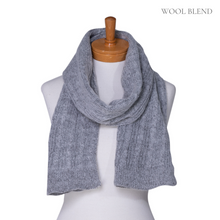 Load image into Gallery viewer, THSS2436: Grey: Cable Rib Scarf
