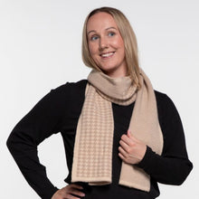 Load image into Gallery viewer, THSS2506: Latte: Houndstooth Chevron Scarf
