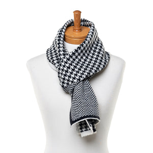 THSS2507: Black: Houndstooth Chevron Scarf