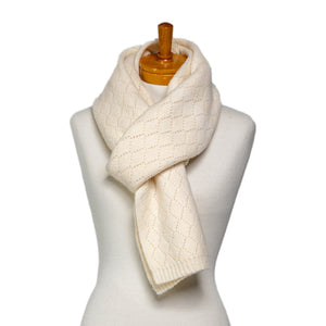 THSS2620: Milky White: Diamond Stitch Knitting Scarf