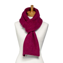 Load image into Gallery viewer, THSS2663: Boysenberry: Pattern Rib Knit Scarf
