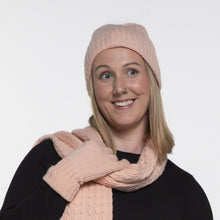 Load image into Gallery viewer, THSS2666HX: Peach : Cable Knit Beanie
