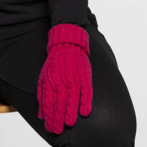 THSS2667GX: Hot Pink: Cable Knit Gloves