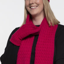 Load image into Gallery viewer, THSS2667GX: Hot Pink: Cable Knit Gloves
