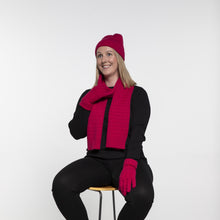 Load image into Gallery viewer, THSS2667: Hot Pink: Cable Knit Scarf
