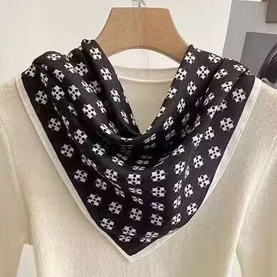 THSS2690: Black: Floral Dots Border Scarf