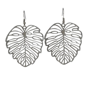 THSE1048: Black: Leaf Earrings